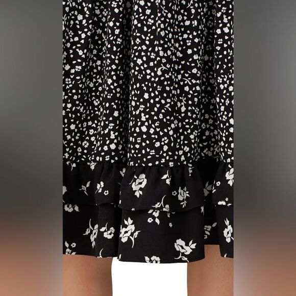 Sweet Baby Jamie Black Floral Skirt Size Medium - Picture 3 of 7